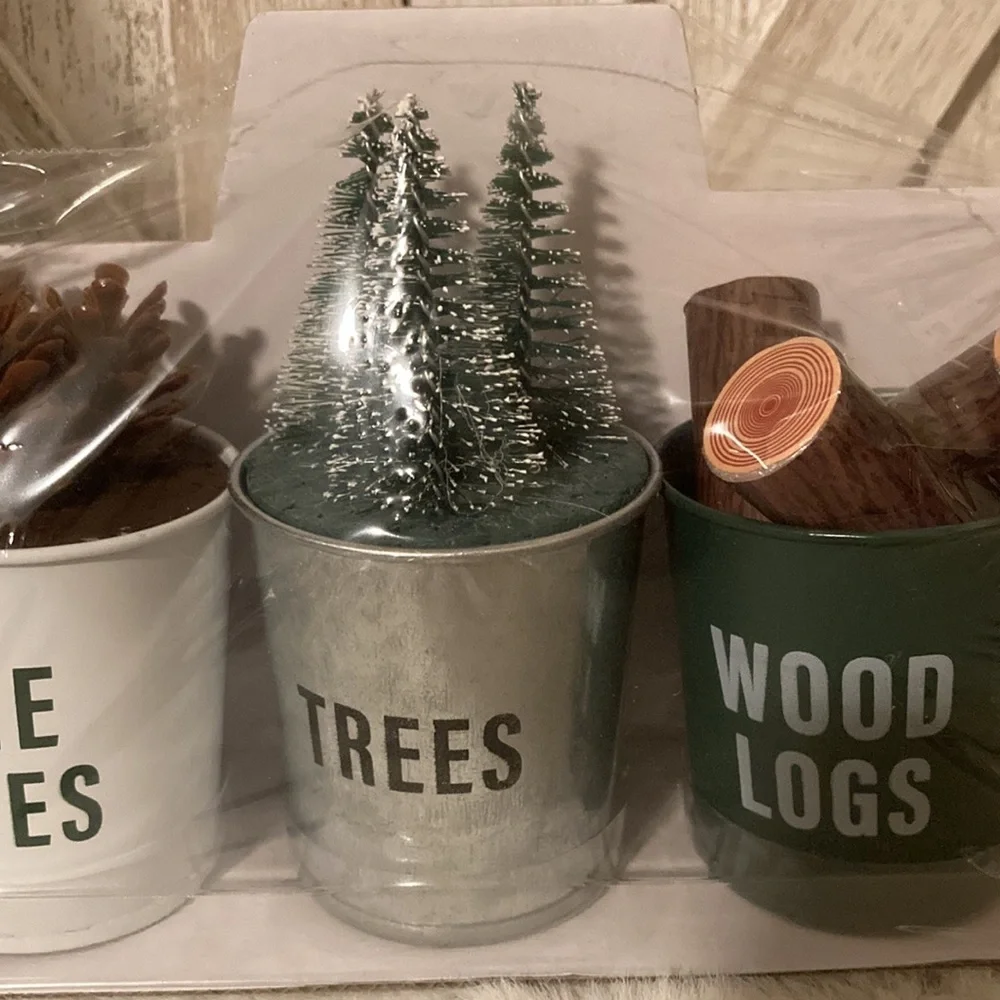 Target BP 2022 Christmas 3 Mini Buckets